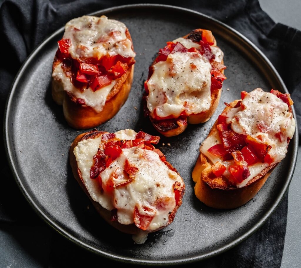 Cheesy Bacon Bruschetta